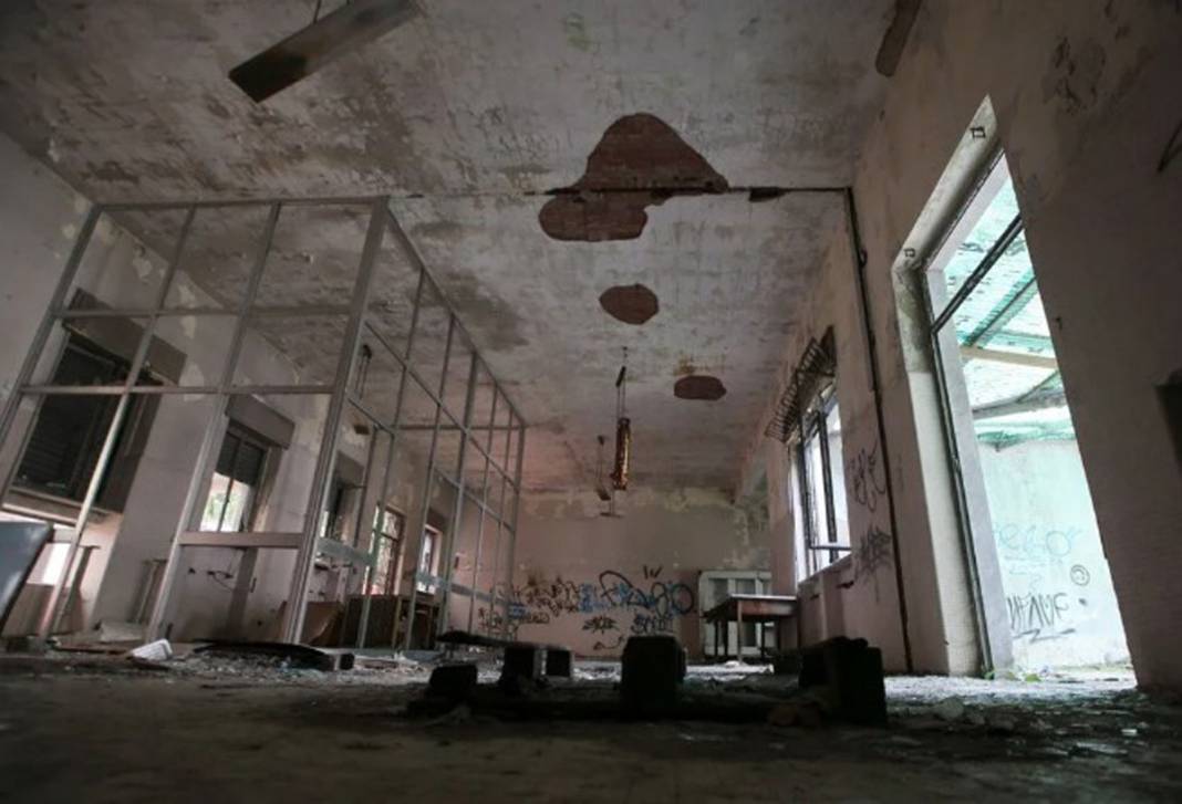 'Ölüm Adası' tatilcilerin yeni mekanı: Toprağı insan küllerinden oluşuyor 10